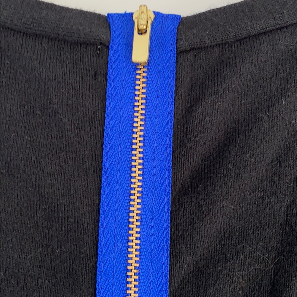 Zipper-back sweater - Picture 2 of 3